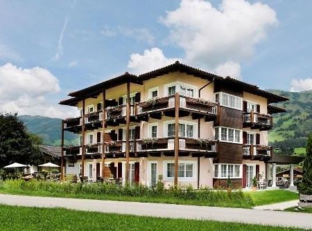 Sonnblick Apartments Und Zimmer - Nationalpark Sommercard Inklusive Hollersbach im Pinzgau Exterior foto