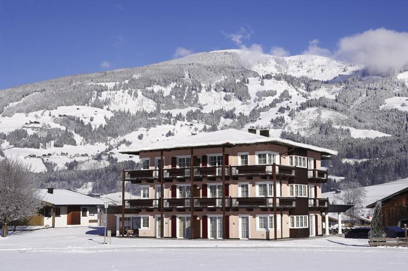 Sonnblick Apartments Und Zimmer - Nationalpark Sommercard Inklusive Hollersbach im Pinzgau Exterior foto